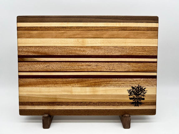 Small edge grain cutting board