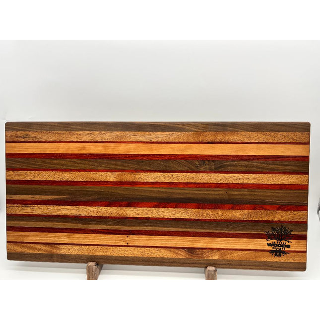 Large edge grain cutting board
