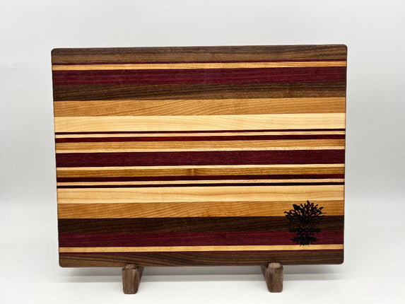 Small edge grain cutting board