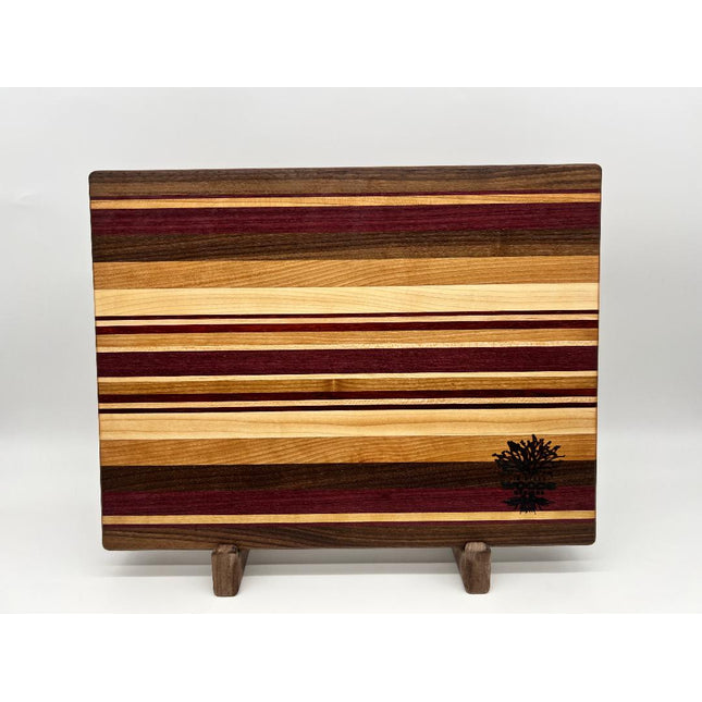 Small edge grain cutting board