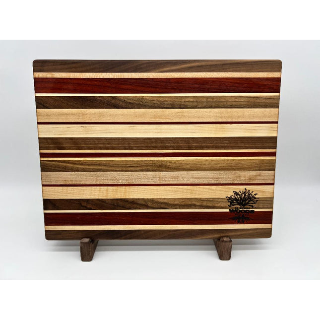 Small edge grain cutting board