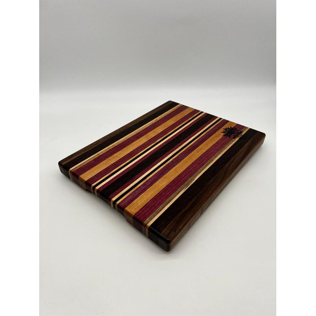 Small edge grain cutting board